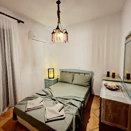 Ariel's House In Apartment