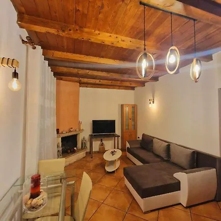 Ariel's House In Apartment *