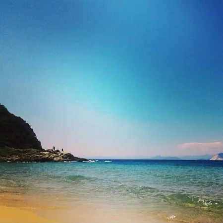 Ariel's House In Pefkochori